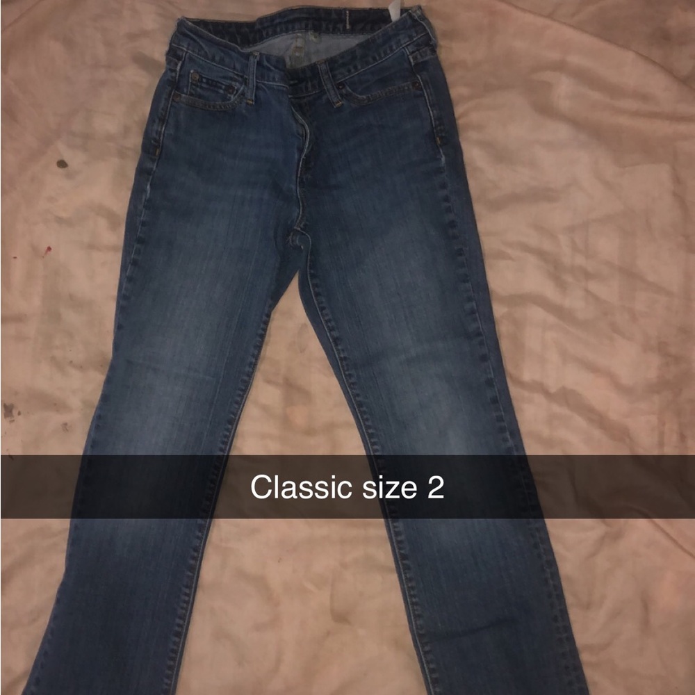 Women’s classic jeans size 2